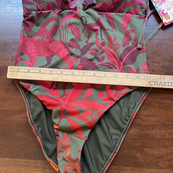 Farm Rio NWT Sz SM Brazilian design Halter one -piece swimsuit; jungle pattern. - Picture 12 of 13